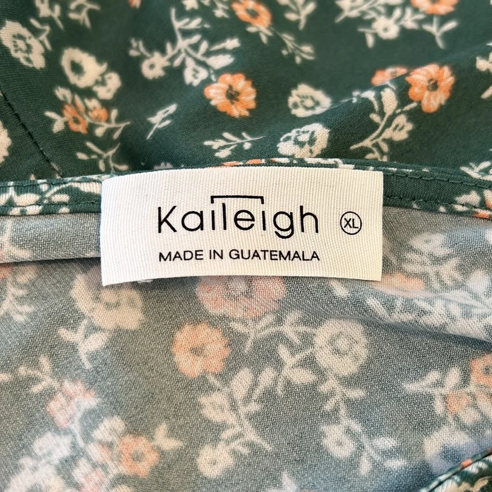 Kaileigh Green Floral Fit-and-Flare Dress - Picture 4 of 4